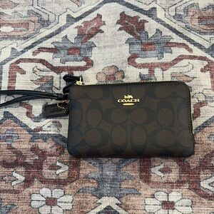 COACH wristlet never used w tags